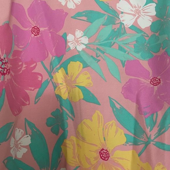 Button up - Picture 3 of 4